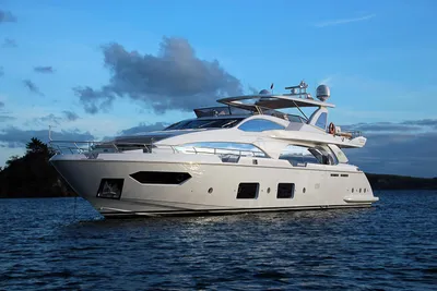 Azimut 100 Grande