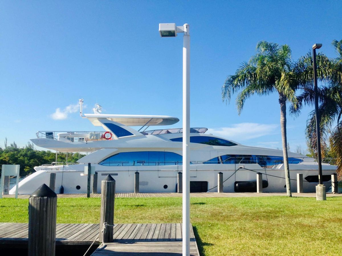 2014 Azimut 100 