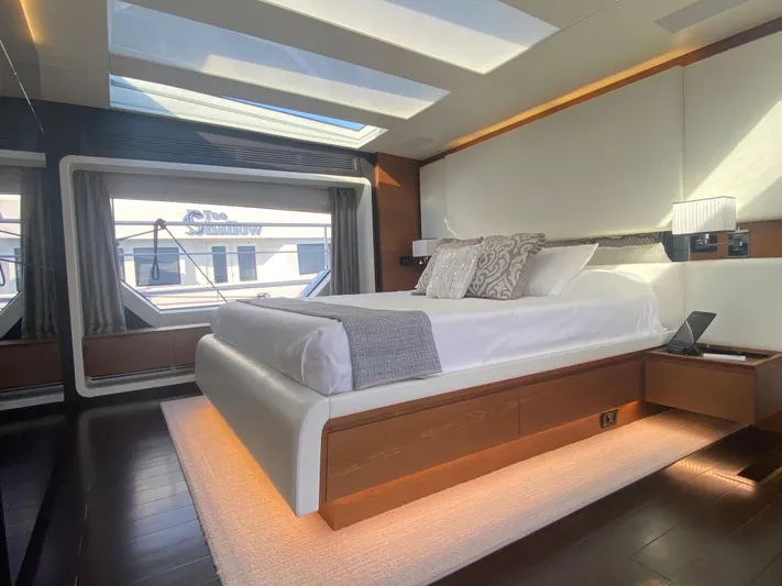 La Tache Yacht Photos Pics Luxurious bedroom interior of 2014 Azimut 100 Grande yacht with skylight and modern design.