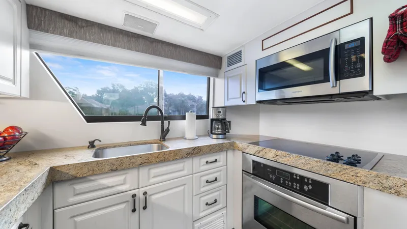 Joie De Vie Yacht Photos Pics 