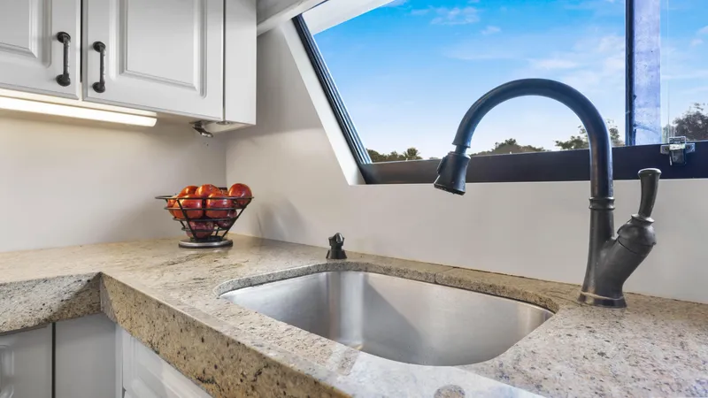 Joie De Vie Yacht Photos Pics 