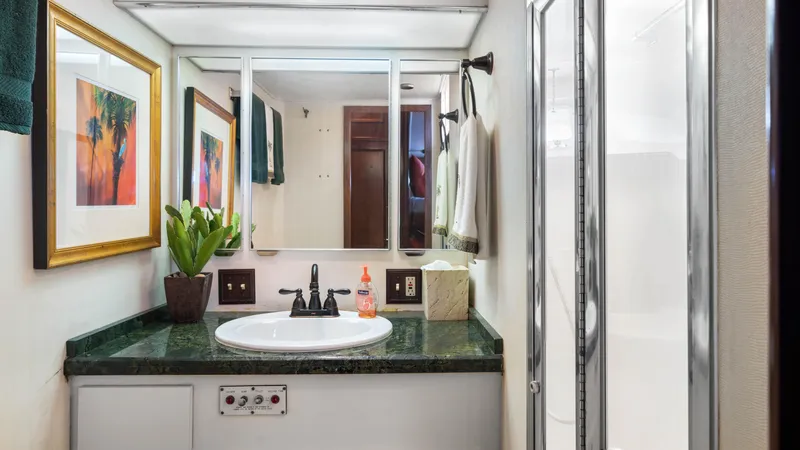 Joie De Vie Yacht Photos Pics 