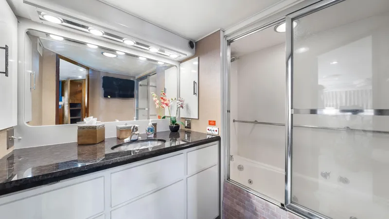 Joie De Vie Yacht Photos Pics 