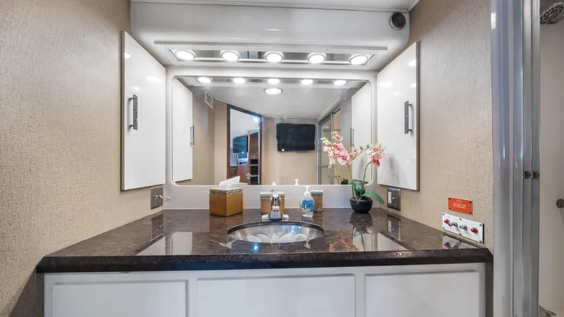 Joie De Vie Yacht Photos Pics 