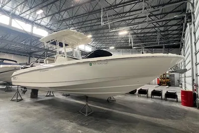 Boston Whaler 270 Dauntless