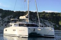2019 Fountaine Pajot Saona 47