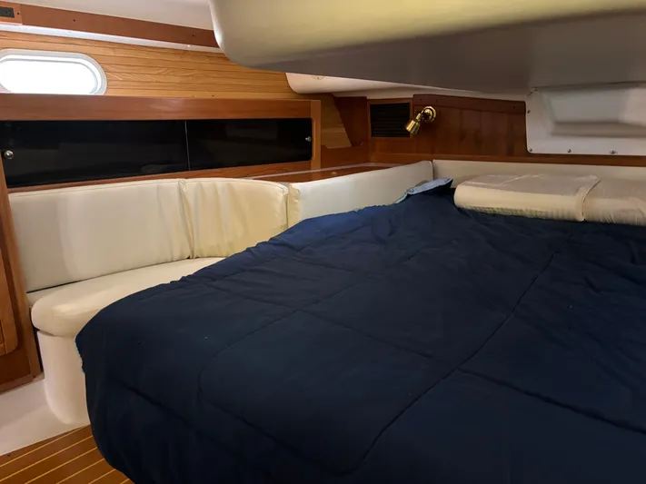 Renaissance Yacht Photos Pics 