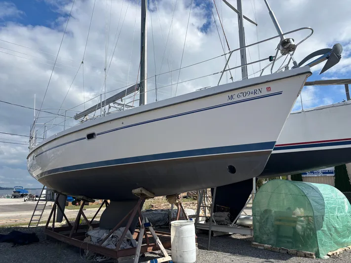 Renaissance Yacht Photos Pics Catalina 380 sailboat from 2000 on dry dock, ready for maintenance.