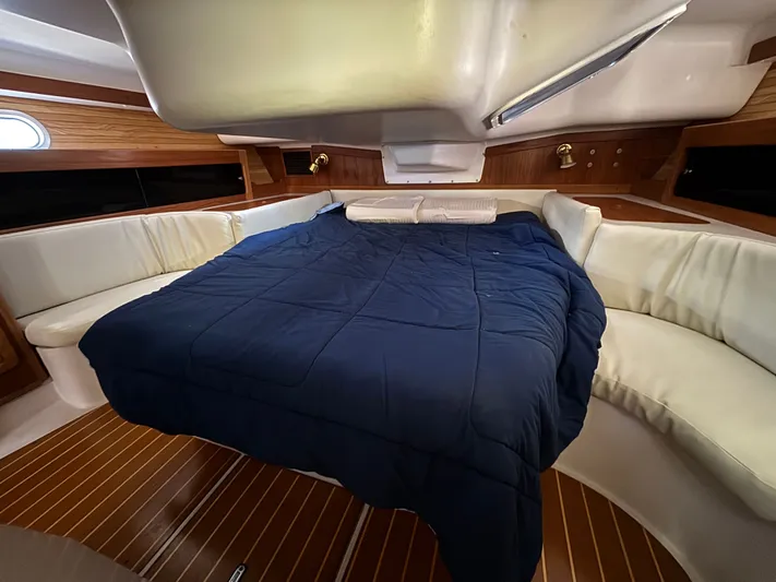 Renaissance Yacht Photos Pics 