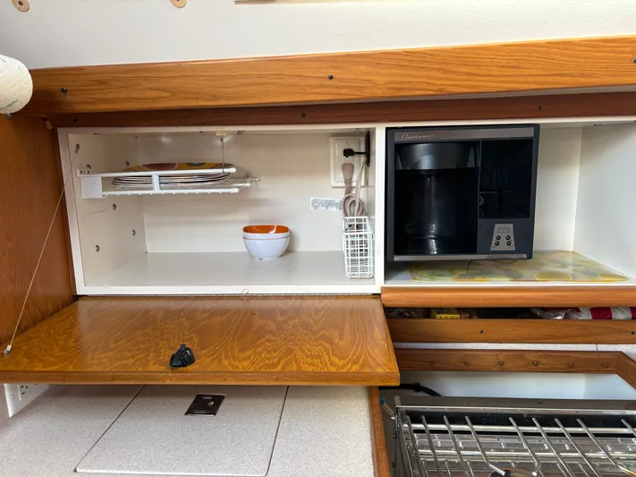 Renaissance Yacht Photos Pics 