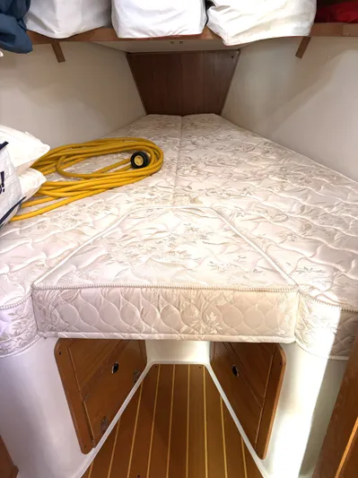 Renaissance Yacht Photos Pics 