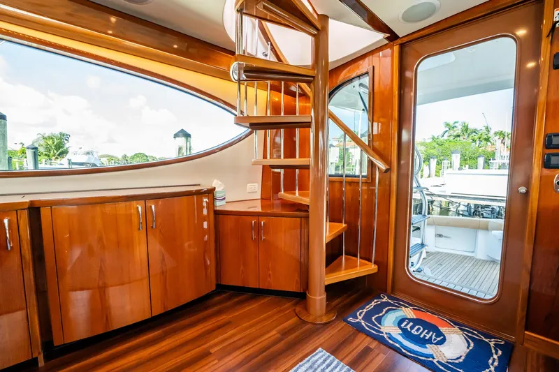 Galliot Yacht Photos Pics 