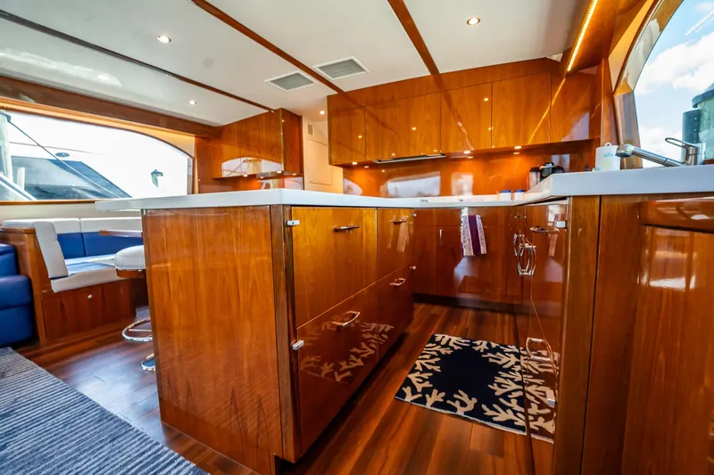 Galliot Yacht Photos Pics 