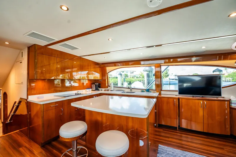 Galliot Yacht Photos Pics 