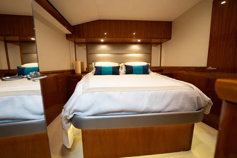 Galliot Yacht Photos Pics 