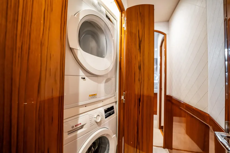 Galliot Yacht Photos Pics 