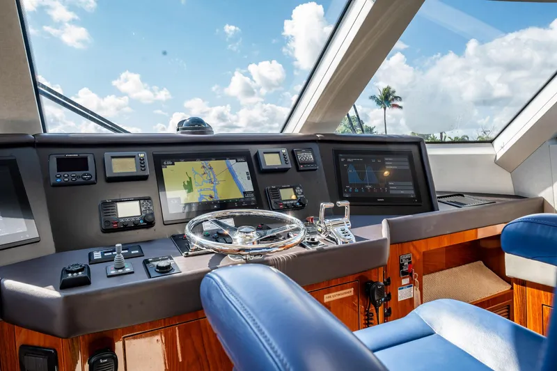 Galliot Yacht Photos Pics 