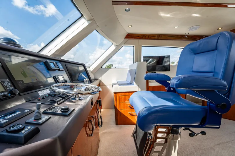 Galliot Yacht Photos Pics 