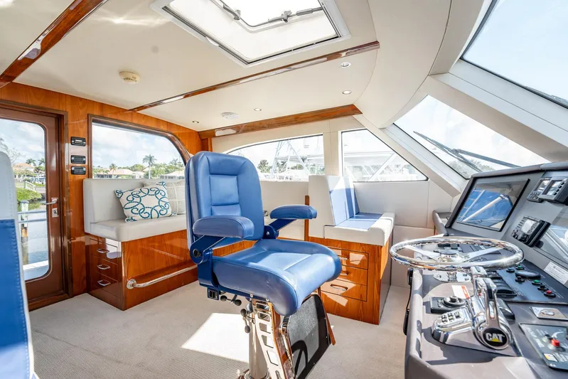 Galliot Yacht Photos Pics 