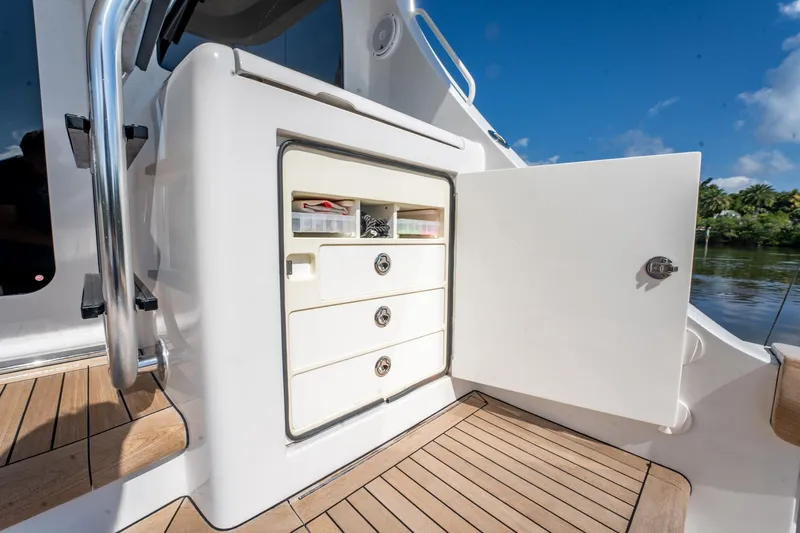 Galliot Yacht Photos Pics 