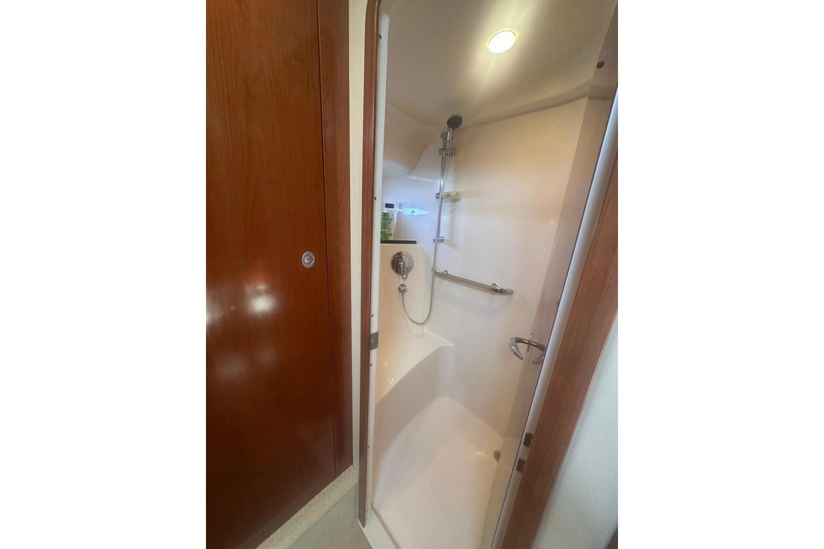 2005 Sea Ray 58 