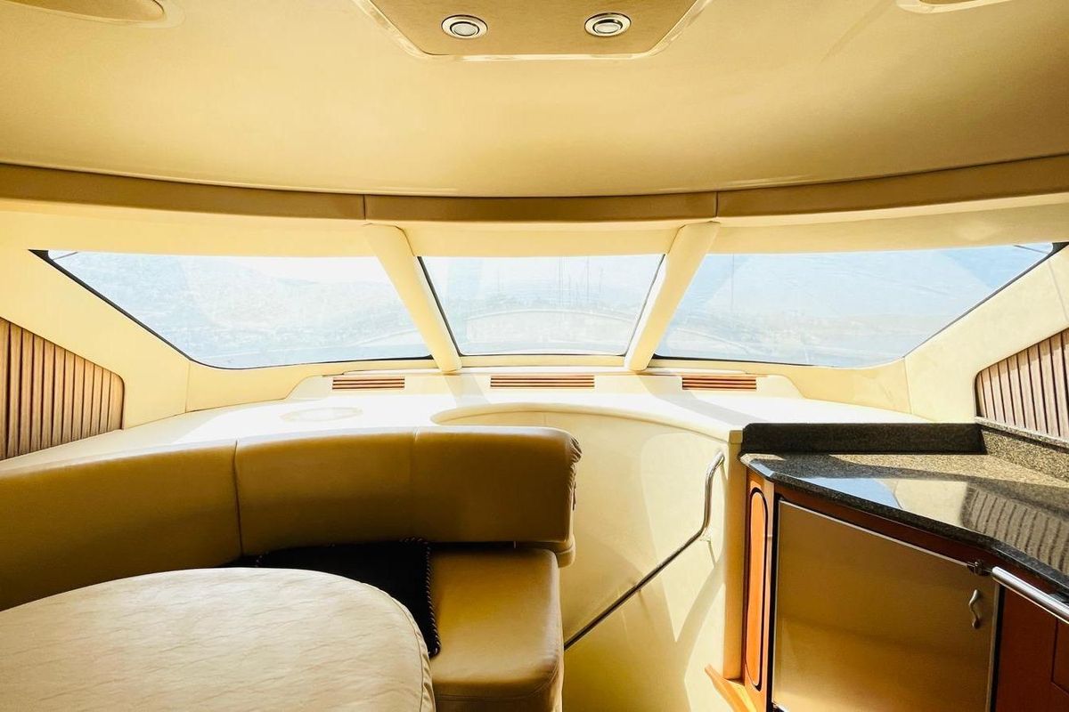 2005 Sea Ray 58 