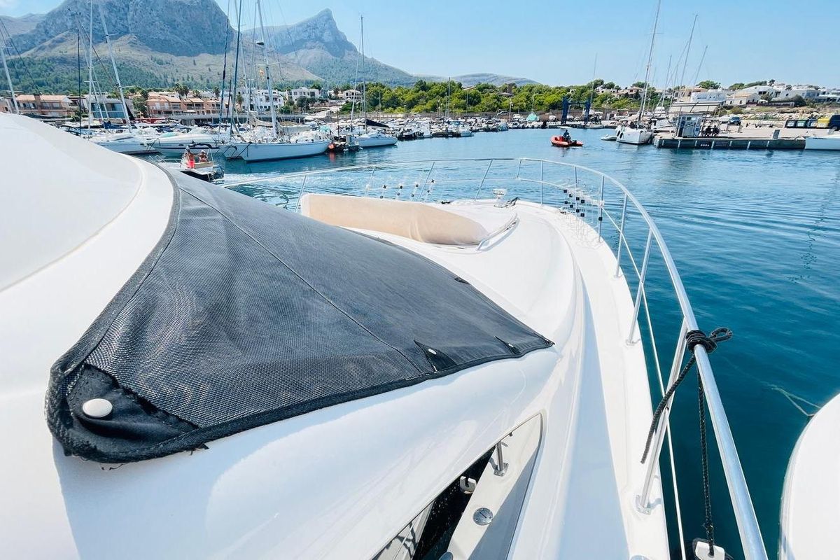 2005 Sea Ray 58 
