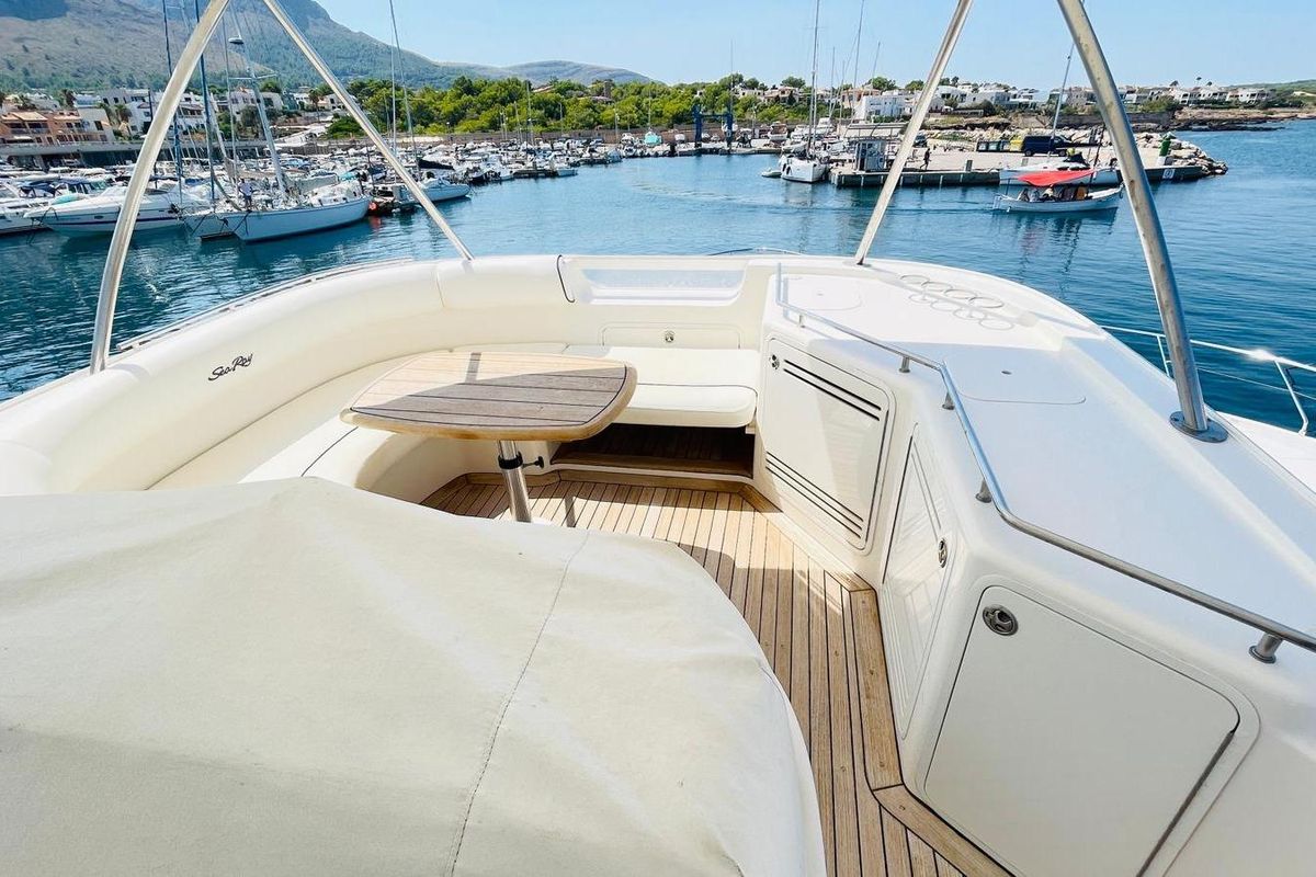 2005 Sea Ray 58 