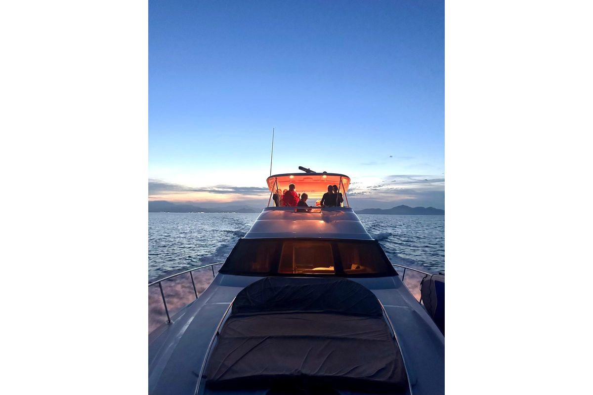 2005 Sea Ray 58 