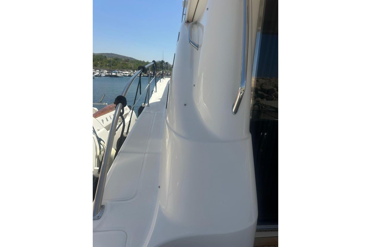 2005 Sea Ray 58 