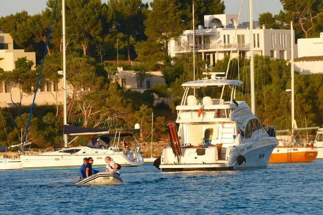 2005 Sea Ray 58 