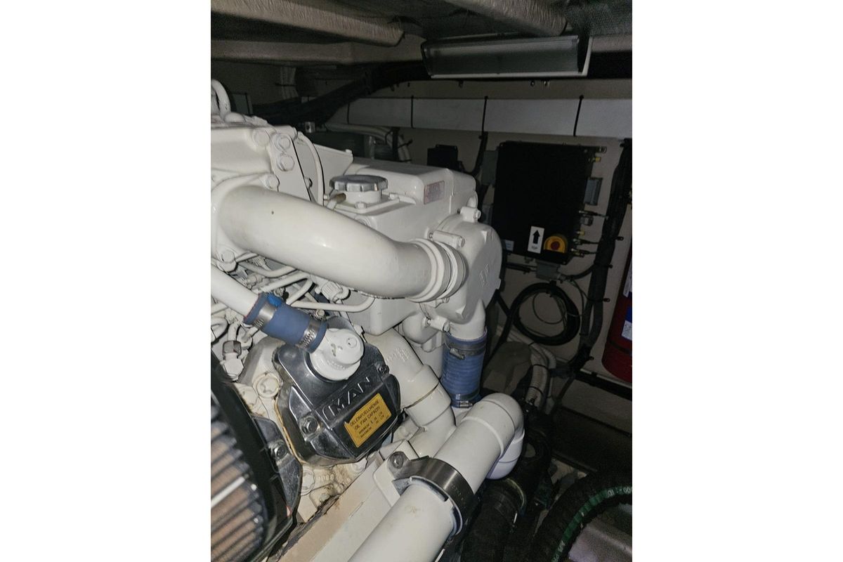 2005 Sea Ray 58 
