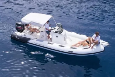 2015 Ranieri CAYMAN 23 Sport Touring