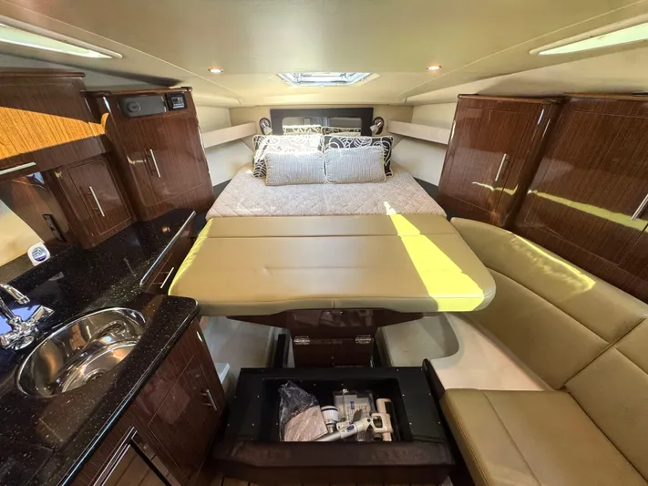  Yacht Photos Pics 2015 Regal 35 Sport Coupe - Image 28