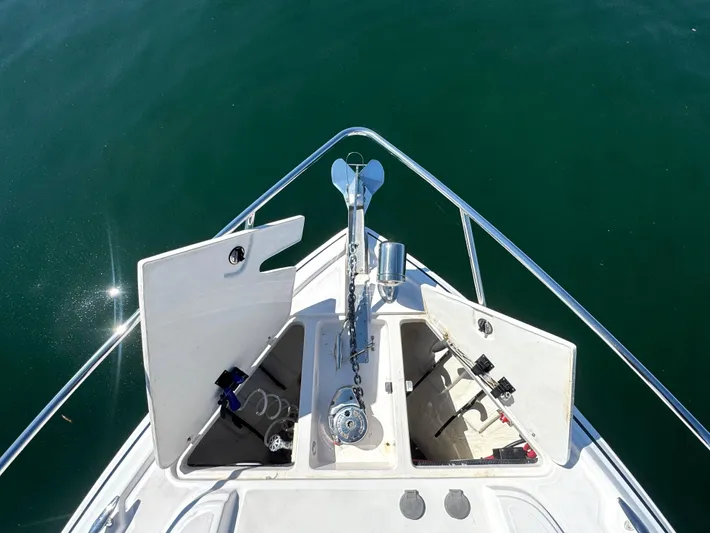  Yacht Photos Pics 2015 Regal 35 Sport Coupe - Image 23