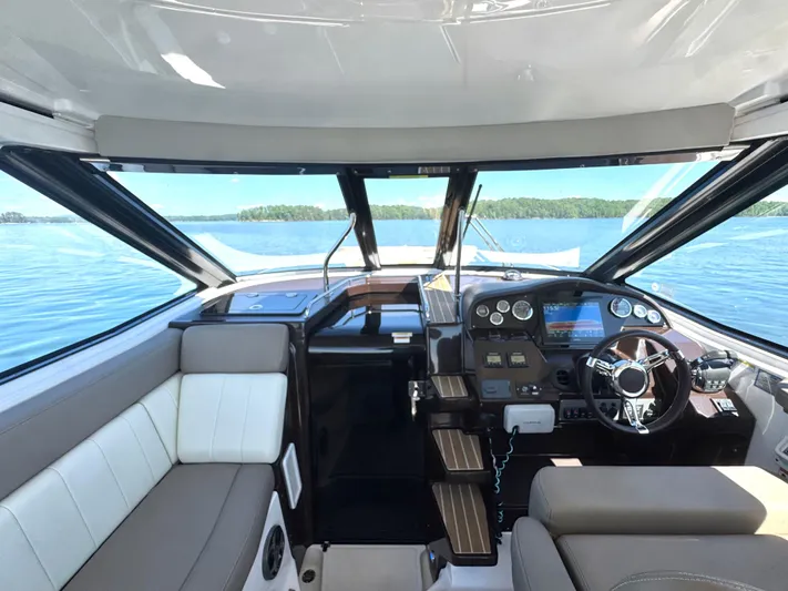  Yacht Photos Pics 2015 Regal 35 Sport Coupe - Image 19