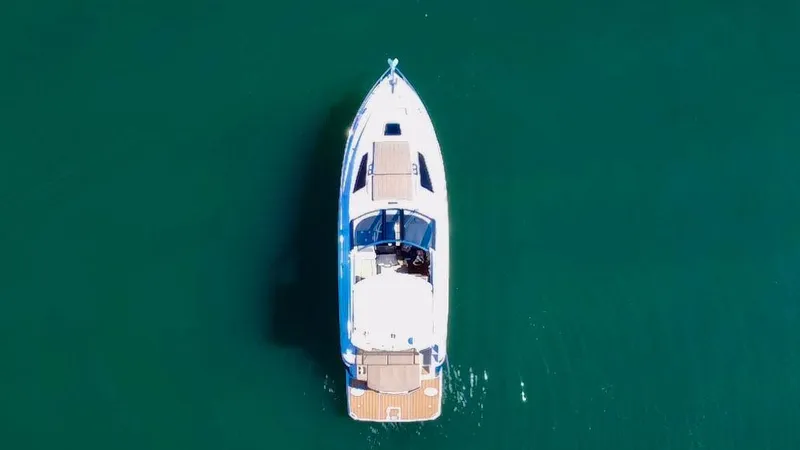  Yacht Photos Pics 2015 Regal 35 Sport Coupe - Image 7