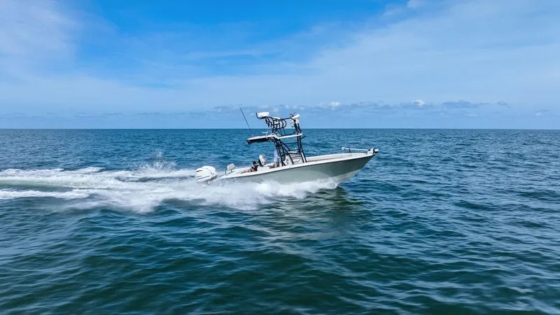  Yacht Photos Pics 2017 Young Boats 27 - Profile Starboard