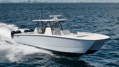 2018 40' Invincible-40 Catamaran Fort Lauderdale, FL, US