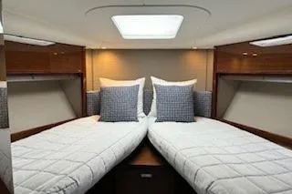 Off Season Yacht Photos Pics Princess 48 OFF SEASON - Guest Stateroom