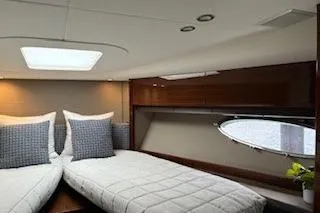 Off Season Yacht Photos Pics Princess 48 OFF SEASON - Guest Stateroom