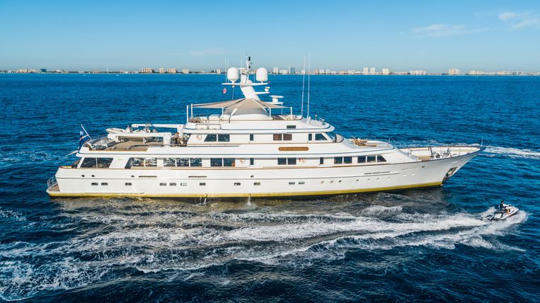 1991-156-feadship-156