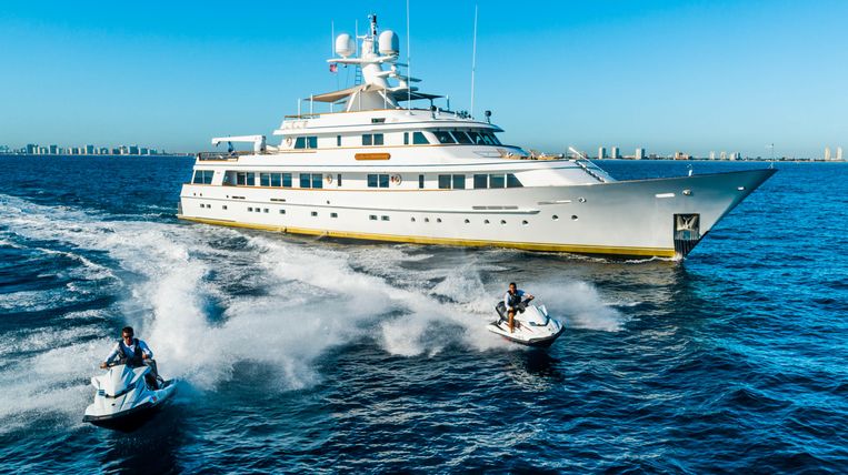 1991-156-feadship-156