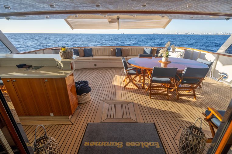1991-156-feadship-156