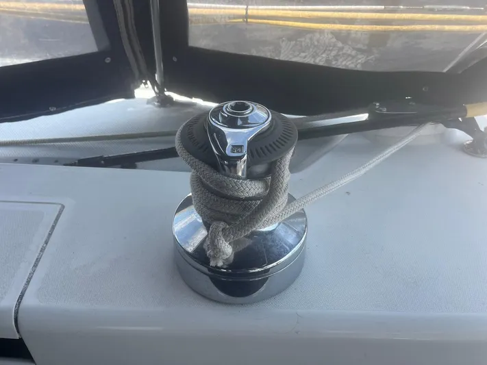 Bella Vita Yacht Photos Pics Winch with rope on 1999 Catalina 42 MkII sailboat deck.