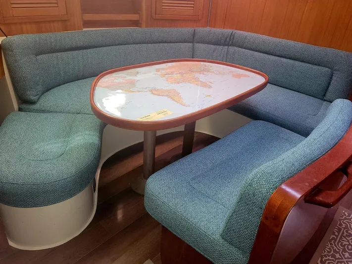 Bella Vita Yacht Photos Pics 