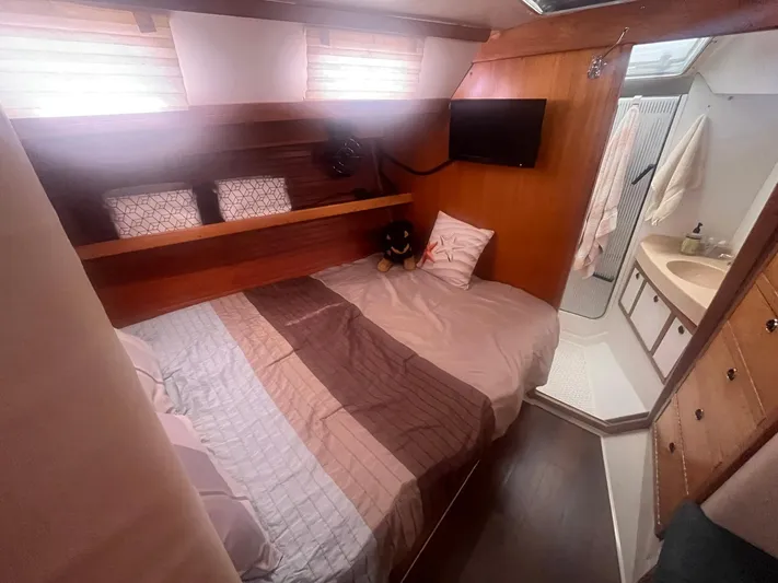 Bella Vita Yacht Photos Pics 