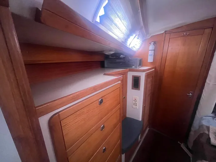 Bella Vita Yacht Photos Pics 