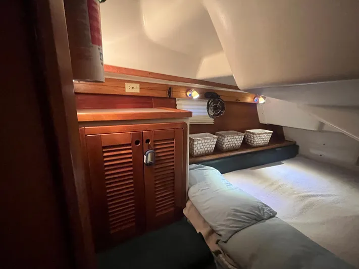 Bella Vita Yacht Photos Pics 