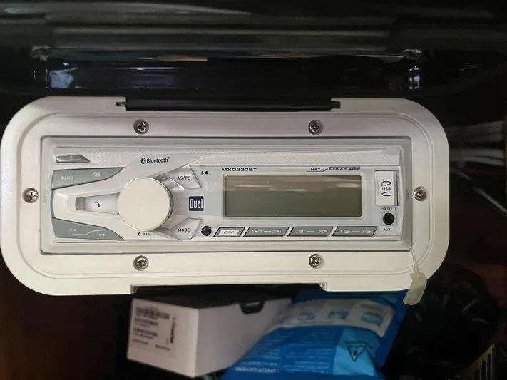 Bella Vita Yacht Photos Pics 